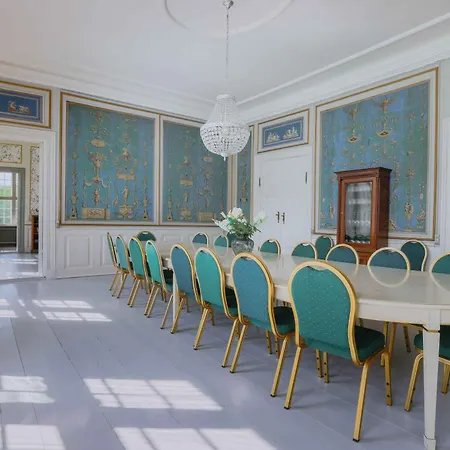 Hindemae Estate For Holidays And Events *