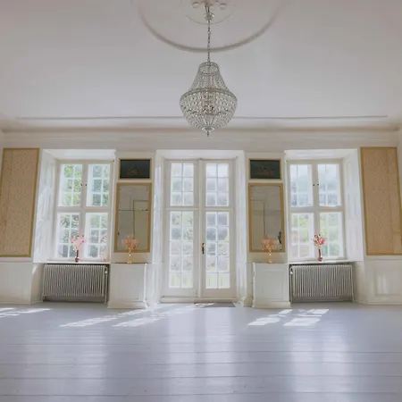 Hindemae Estate For Holidays And Events * Ullerslev