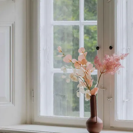 Country house Hindemae Estate For Holidays And Events Ullerslev