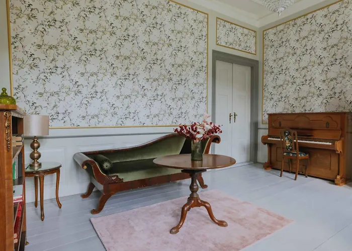 Country house Hindemae Estate For Holidays And Events *