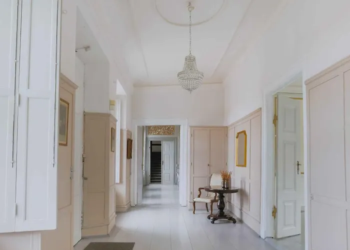 Hindemae Estate For Holidays And Events Country house